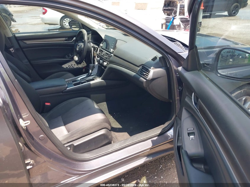 2018 Honda Accord VIN 1HGCV1F11JA182924 IAAI salvage auction — REAR END, Salvage Title, sold $5,700 on 2026-07-22 (photo 5)