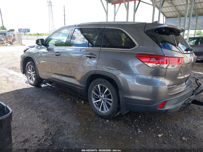 2018 Toyota Highlander VIN 5TDJZRFH8JS542313 IAAI salvage auction — FRONT END, Salvage Title, sold $6,450 on 2026-07-30 (photo 3)