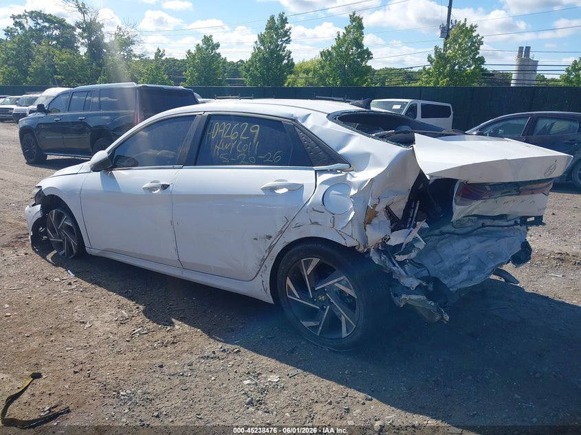 2024 Hyundai Elantra VIN KMHLP4DG1RU658760 IAAI salvage auction — REAR END, Salvage Title, sold $2,450 on 2026-07-21 (photo 3)