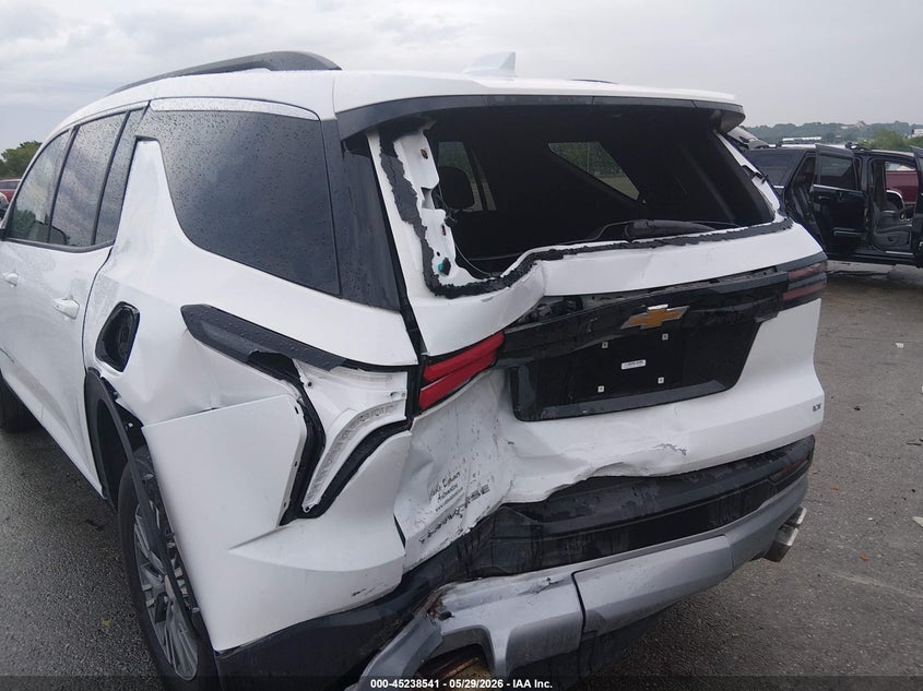 2024 Chevrolet Traverse VIN 1GNERGKS0RJ180324 IAAI salvage auction — REAR END, Salvage Title, sold $9,750 on 2026-07-30 (photo 6)