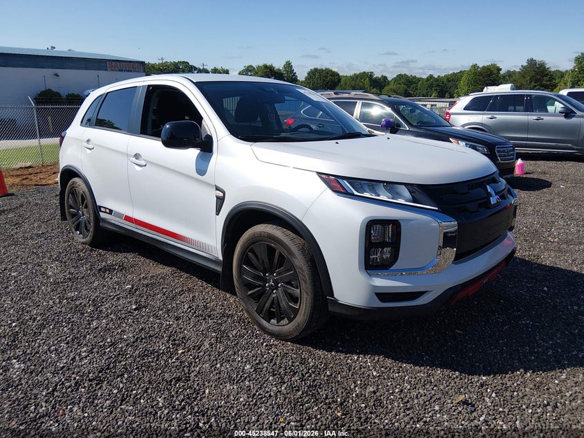 2024 Mitsubishi Outlander VIN JA4ARUAU5RU018240 IAAI salvage auction — WATER/FLOOD, Salvage Title, sold $5,000 on 2026-07-28 (photo 1)