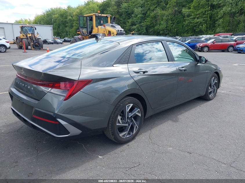 2024 Hyundai Elantra VIN KMHLS4DG8RU804408 IAAI salvage auction — FRONT END, Salvage Title, sold $5,650 on 2026-07-09 (photo 4)