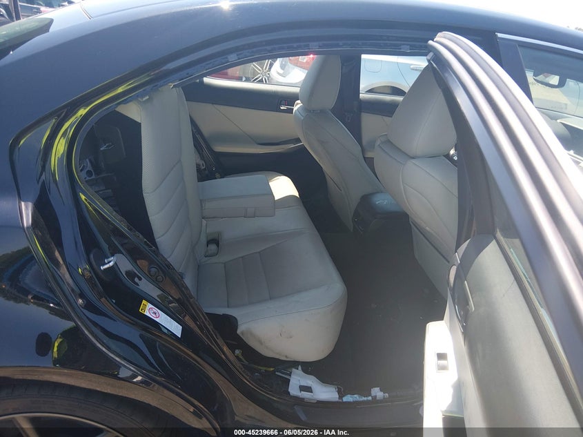 2014 Lexus Is VIN JTHBE1D20E5001055 IAAI salvage auction — REAR END, Salvage Title, sold $7,750 on 2026-07-15 (photo 8)