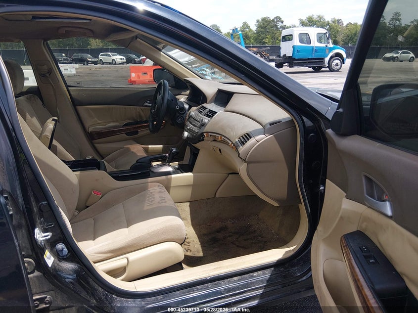 2008 Honda Accord VIN JHMCP26738C002682 IAAI salvage auction — ENGINE DAMAGE, Repossession Paperwork (South Carolina), sold $300 on 2026-07-22 (photo 5)
