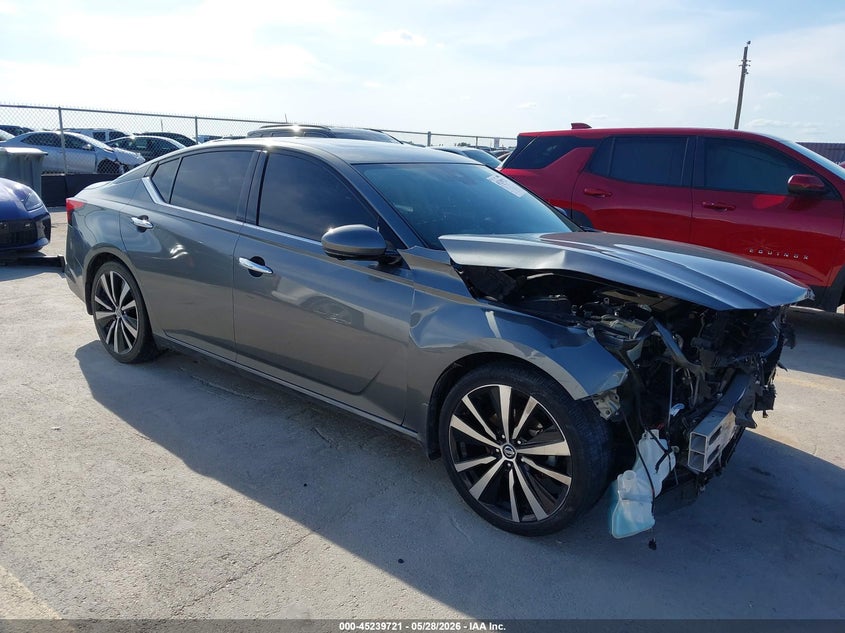 2019 Nissan Altima VIN 1N4BL4FV7KC102641 IAAI salvage auction — FRONT END, Salvage Title, sold $25 on 2026-07-30 (photo 1)