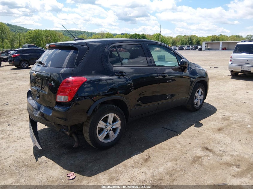 2020 Chevrolet Trax VIN KL7CJNSB1LB085524 IAAI salvage auction — LEFT FRONT, Salvage Title, sold $600 on 2026-07-16 (photo 4)