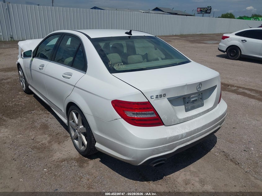 2014 Mercedes-benz VIN WDDGF4HB2EG255327 IAAI salvage auction — FRONT END, Salvage (Texas), sold $1,350 on 2026-07-29 (photo 3)