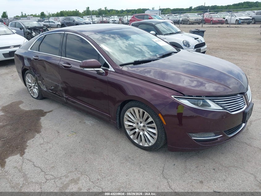 2013 Lincoln Mkz VIN 3LN6L2G94DR828040 IAAI salvage auction — SIDE, Salvage Title, sold $300 on 2026-07-09 (photo 1)