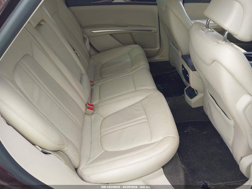 2013 Lincoln Mkz VIN 3LN6L2G94DR828040 IAAI salvage auction — SIDE, Salvage Title, sold $300 on 2026-07-09 (photo 8)