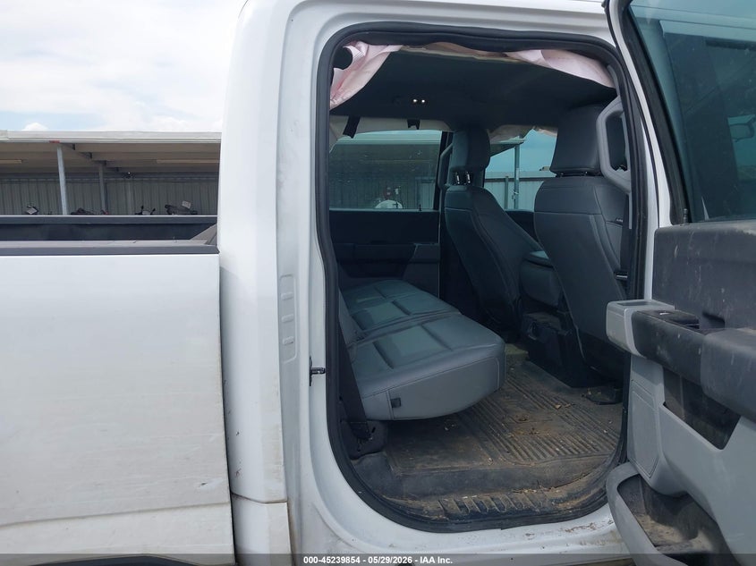 2023 Ford F250 VIN 1FT7W2BT8PEC37820 IAAI salvage auction — SIDE, Salvage Title, sold $13,100 on 2026-07-29 (photo 8)
