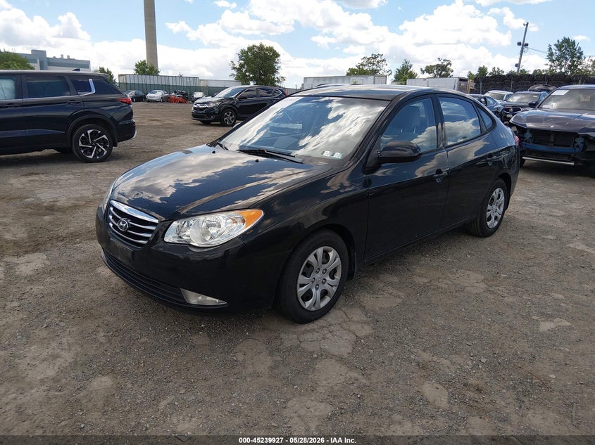 2010 Hyundai Elantra VIN KMHDU4AD0AU917413 IAAI salvage auction — SIDE, Salvage (Pennsylvania), sold $300 on 2026-07-10 (photo 2)