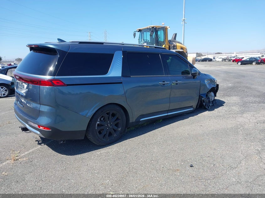 2022 Kia Carnival VIN KNDNE5H38N6148615 IAAI salvage auction — RIGHT FRONT, Salvage (California), sold $6,275 on 2026-07-27 (photo 4)