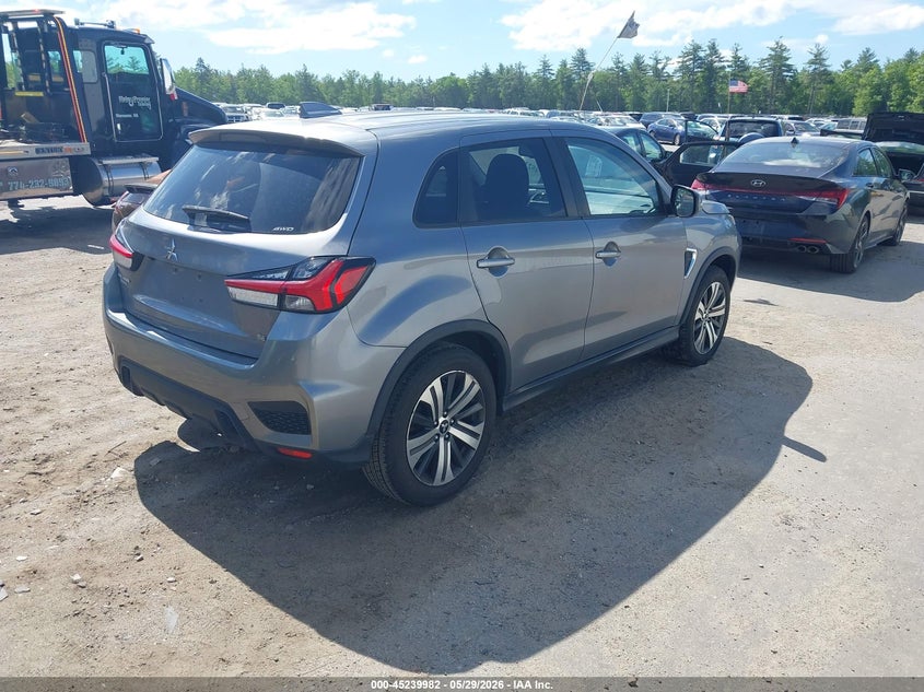 2020 Mitsubishi Outlander VIN JA4AR3AU0LU016235 IAAI salvage auction — LEFT FRONT, Salvage Title, sold $2,550 on 2026-07-31 (photo 4)