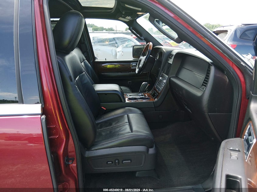 2016 Lincoln Navigator VIN 5LMJJ2JT7GEL02588 IAAI salvage auction — RIGHT SIDE, Clear (Arkansas), sold $125 on 2026-07-21 (photo 5)