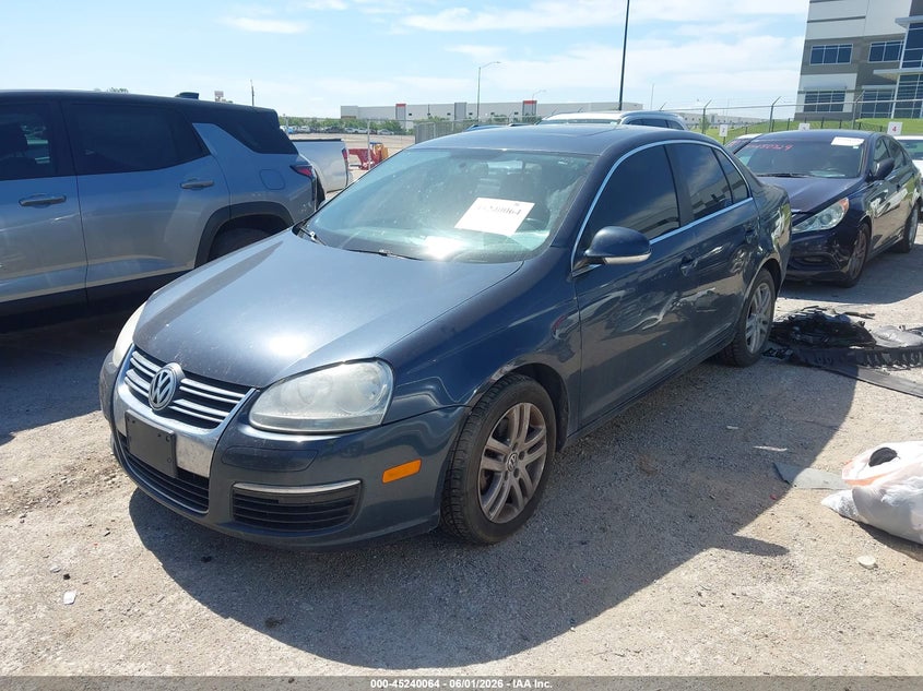 2010 Volkswagen Jetta VIN 3VWRL7AJ6AM128558 IAAI salvage auction — HAIL, Original (Texas), sold $575 on 2026-07-20 (photo 2)