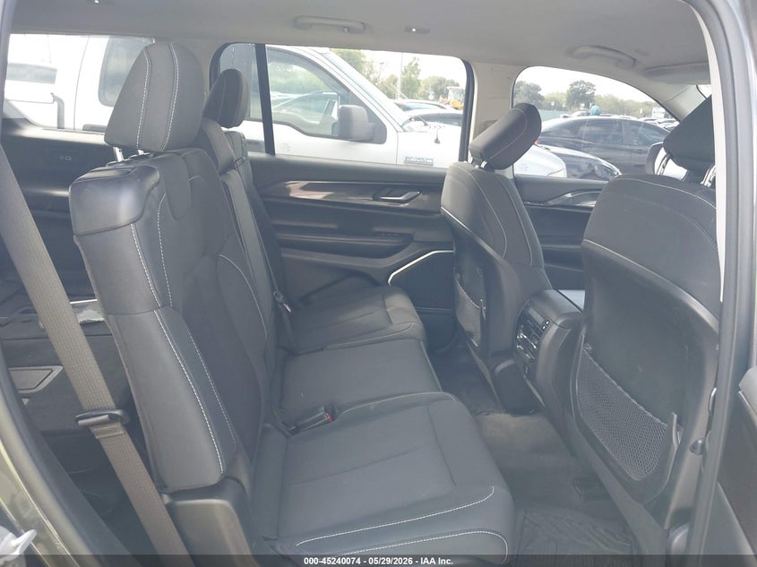 2021 Jeep Grand cherokee VIN 1C4RJKAG5M8173399 IAAI salvage auction — FRONT END, Salvage Title, sold $7,975 on 2026-08-03 (photo 8)