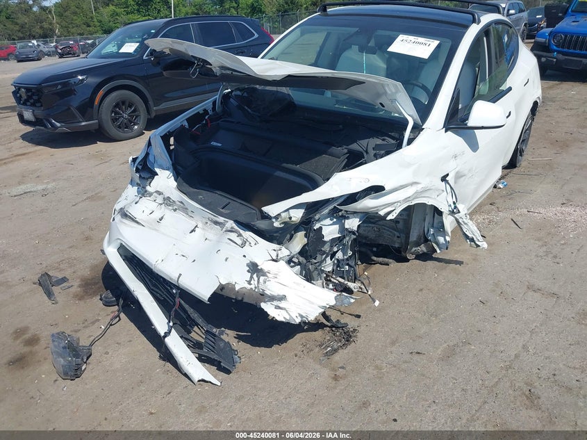 2025 Tesla Model y VIN 7SAYGDEE1SF299046 IAAI salvage auction — FRONT END, Salvage Title, sold $5,500 on 2026-07-10 (photo 6)