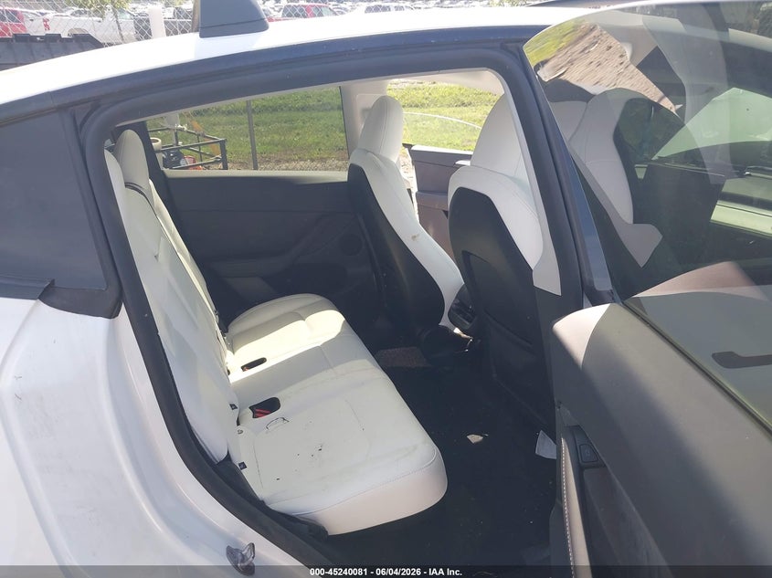 2025 Tesla Model y VIN 7SAYGDEE1SF299046 IAAI salvage auction — FRONT END, Salvage Title, sold $5,500 on 2026-07-10 (photo 8)