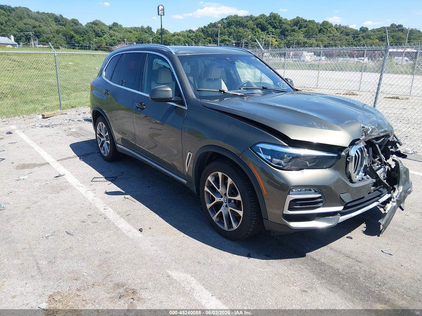 2021 BMW X5 VIN 5UXCR6C07M9H62732 IAAI salvage auction — RIGHT FRONT, Salvage Title, sold $11,600 on 2026-07-29 (photo 1)