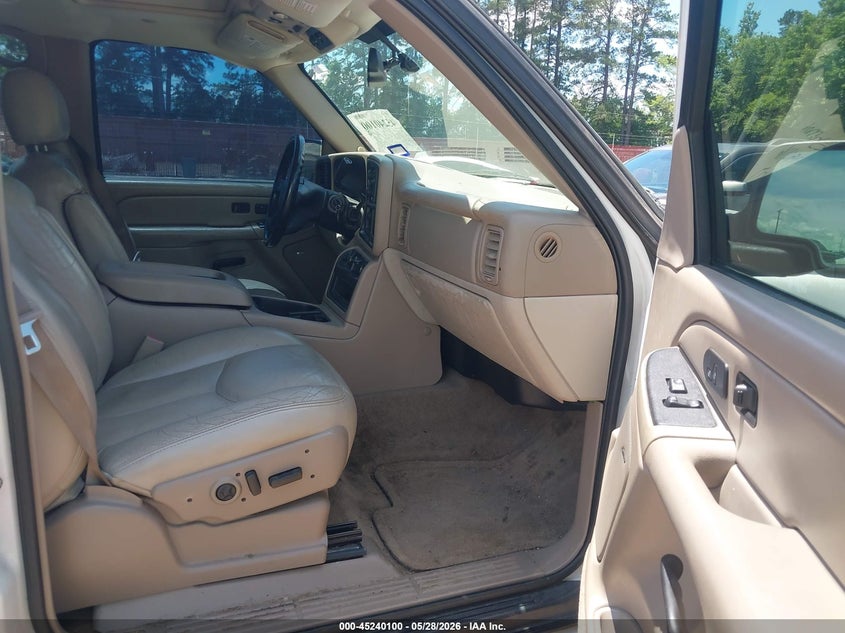2005 Chevrolet Tahoe VIN 1GNEC13T25R219416 IAAI salvage auction — FRONT END, Original (Texas), sold $550 on 2026-07-09 (photo 5)