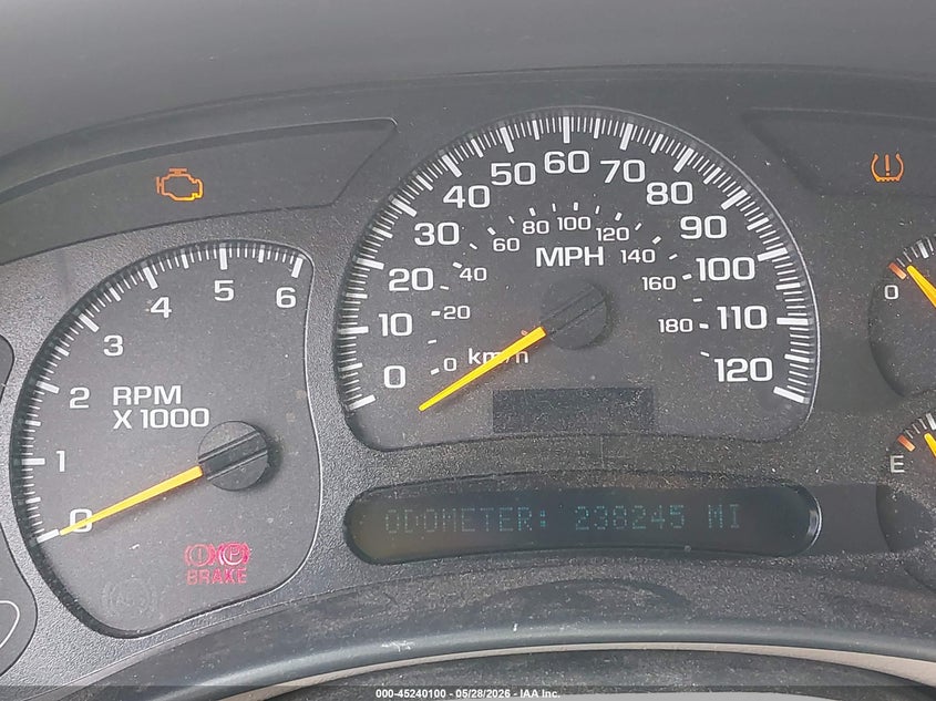 2005 Chevrolet Tahoe VIN 1GNEC13T25R219416 IAAI salvage auction — FRONT END, Original (Texas), sold $550 on 2026-07-09 (photo 7)