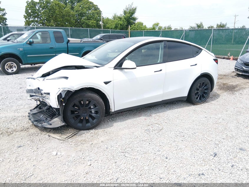 2021 Tesla Model y VIN 5YJYGDEEXMF203995 IAAI salvage auction — FRONT END, Salvage Title, sold $6,300 on 2026-07-12 (photo 2)