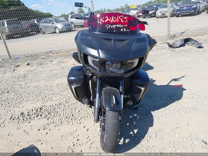 2023 Indian motorcycle co. Pursuit VIN 56KLDFRR3P3418951 IAAI salvage auction — SIDE, Salvage (Virginia), sold $11,400 on 2026-07-15 (photo 5)