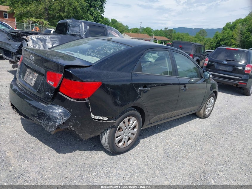 2010 Kia Forte VIN KNAFU4A28A5851471 IAAI salvage auction — REAR END, Clear (Virginia), sold $125 on 2026-07-07 (photo 4)