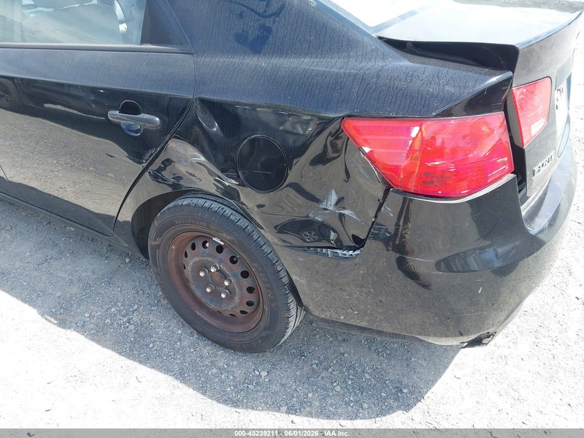 2010 Kia Forte VIN KNAFU4A28A5851471 IAAI salvage auction — REAR END, Clear (Virginia), sold $125 on 2026-07-07 (photo 6)