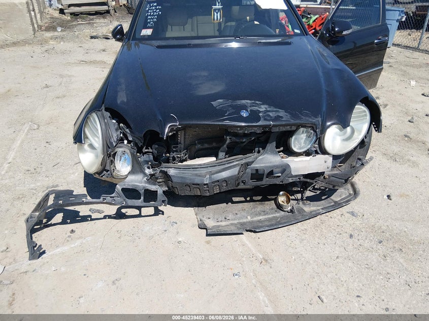 2007 Mercedes-benz E-class VIN WDBUF56X77B036475 IAAI salvage auction — ALL OVER, Clear (Massachusetts), sold $25 on 2026-07-15 (photo 6)