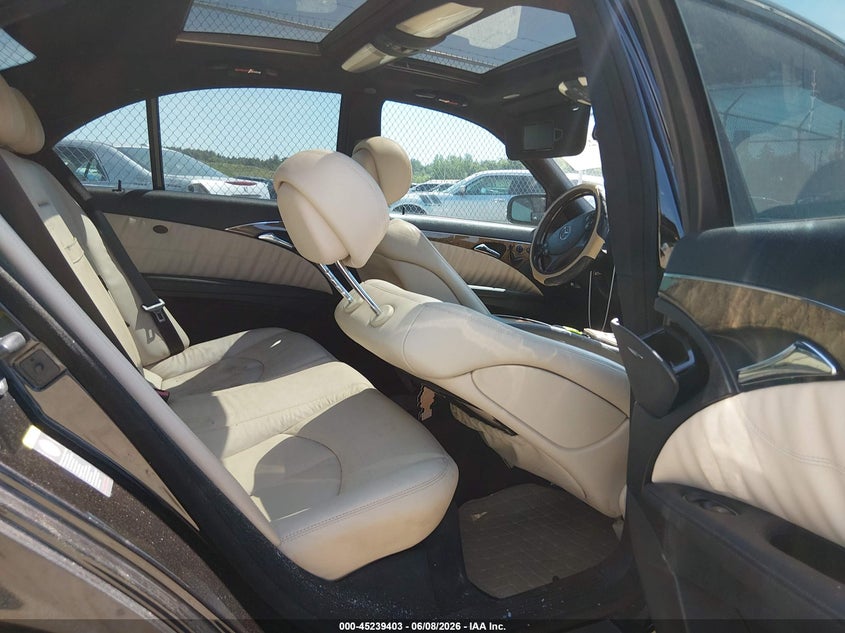 2007 Mercedes-benz E-class VIN WDBUF56X77B036475 IAAI salvage auction — ALL OVER, Clear (Massachusetts), sold $25 on 2026-07-15 (photo 8)