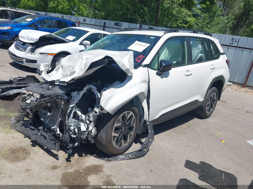 2025 Subaru Forester VIN JF2SLDAC0SH502898 IAAI salvage auction — FRONT END, Salvage Title, sold $4,000 on 2026-07-23 (photo 2)
