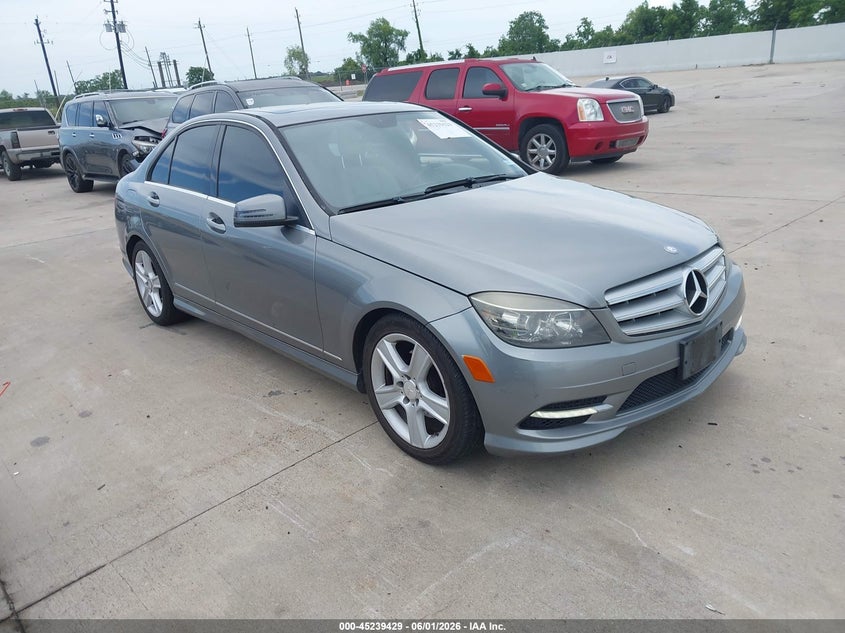 2011 Mercedes-benz C-klasse VIN WDDGF5EB8BR138071 IAAI salvage auction — HAIL, Original (Texas), sold $3,600 on 2026-07-31 (photo 1)