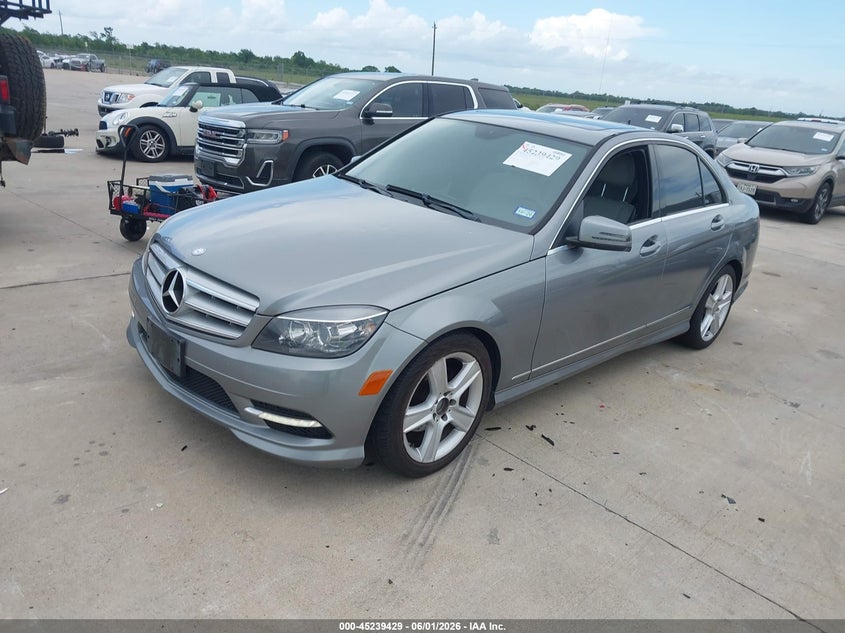 2011 Mercedes-benz C-klasse VIN WDDGF5EB8BR138071 IAAI salvage auction — HAIL, Original (Texas), sold $3,600 on 2026-07-31 (photo 2)