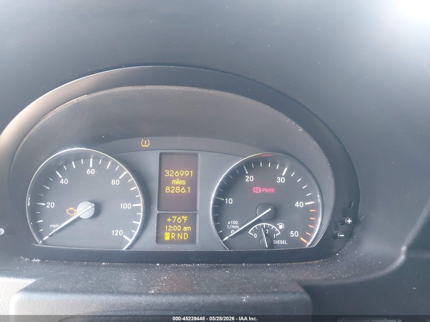2016 Mercedes-benz Sprinter VIN WD3PE7DD4GP264467 IAAI salvage auction — NORMAL WEAR, Original (Ohio), sold $950 on 2026-07-15 (photo 7)