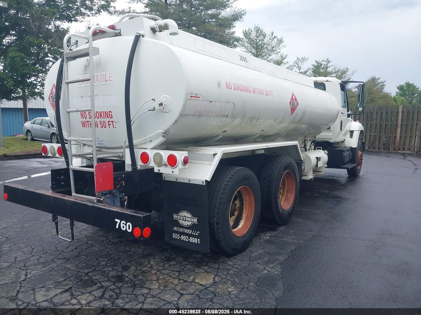 2008 International 7000-series VIN 1HTWPAZR88J645761 IAAI salvage auction — NORMAL WEAR, Sf97 (Virginia), sold $9,050 on 2026-07-22 (photo 4)