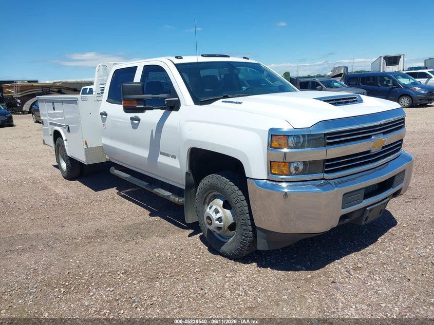 2018 Chevrolet Silverado VIN 1GB4KYCY8JF206410 IAAI salvage auction — NORMAL WEAR, SF97 (South Dakota), sold $22,025 on 2026-07-09 (photo 1)