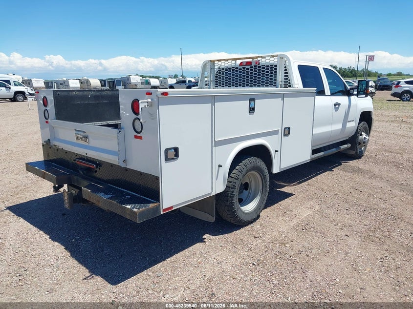 2018 Chevrolet Silverado VIN 1GB4KYCY8JF206410 IAAI salvage auction — NORMAL WEAR, SF97 (South Dakota), sold $22,025 on 2026-07-09 (photo 4)