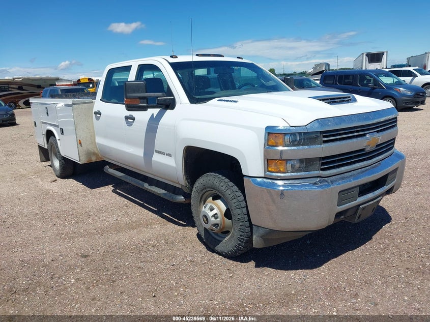 2018 Chevrolet Silverado VIN 1GB4KYCY0JF254872 IAAI salvage auction — NORMAL WEAR, SF97 (South Dakota), sold $12,100 on 2026-07-09 (photo 1)