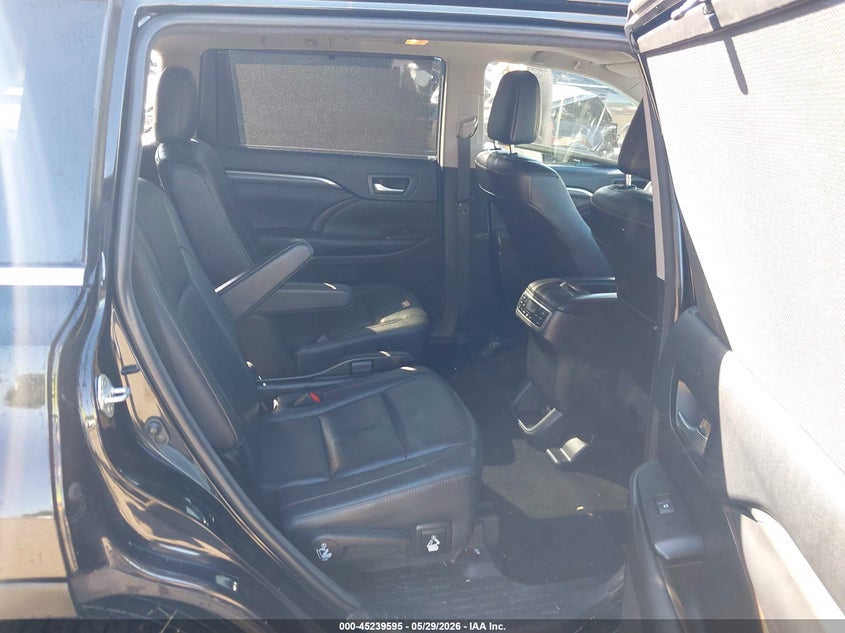 2018 Toyota Highlander VIN 5TDDZRFH1JS871223 IAAI salvage auction — LEFT SIDE, Salvage - Greater Than 75% (Maryland), sold $8,700 on 2026-07-15 (photo 8)