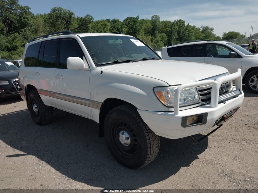 2006 Toyota Land cruiser VIN JTEHT05JX62080850 IAAI salvage auction — REAR END, Salvage (Illinois), sold $5,300 on 2026-07-16 (photo 1)