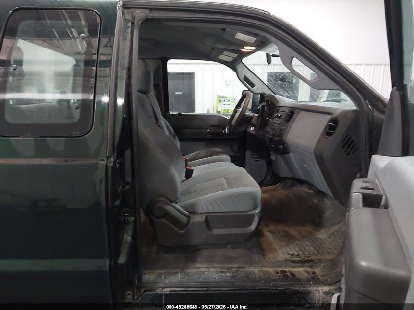 2016 Ford F-250 VIN 1FT7X2B68GED16377 IAAI salvage auction — FRONT & REAR, SF97 (Kansas), sold $17,600 on 2026-07-09 (photo 5)
