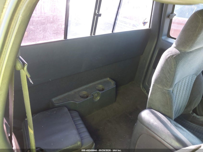 1998 Chevrolet S-10 VIN 1GCCS19X6W8119923 IAAI salvage auction — FRONT END, Original (Texas), sold $975 on 2026-07-08 (photo 8)