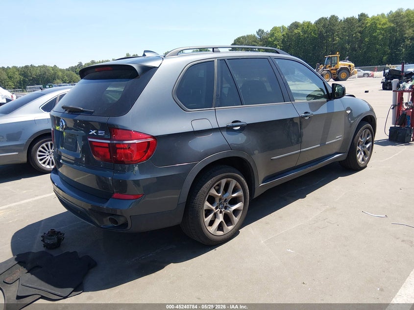 2012 BMW X5 VIN 5UXZV4C56CL758837 IAAI salvage auction — FRONT END, Salvage Title, sold $1,200 on 2026-07-15 (photo 4)