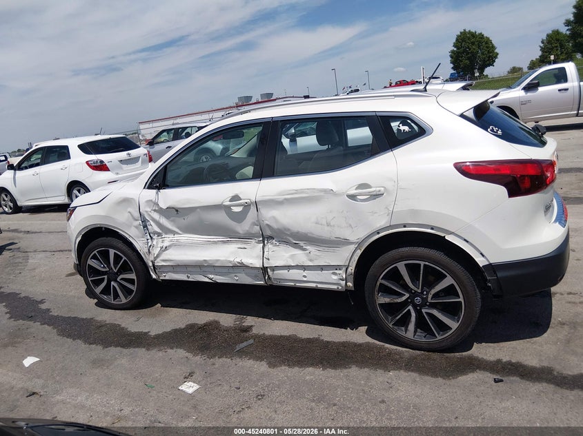 2018 Nissan VIN JN1BJ1CPXJW196874 IAAI salvage auction — LEFT SIDE, Salvage Title, sold $1,650 on 2026-07-14 (photo 6)