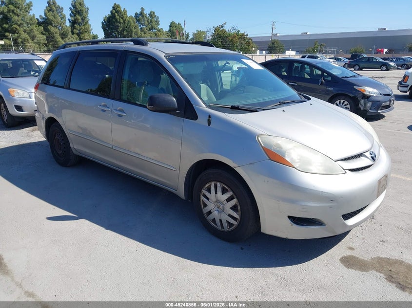 2009 Toyota Sienna VIN 5TDZK23C29S284423 IAAI salvage auction — NORMAL WEAR, Clear - Dealer Only (California), sold $900 on 2026-07-06 (photo 1)