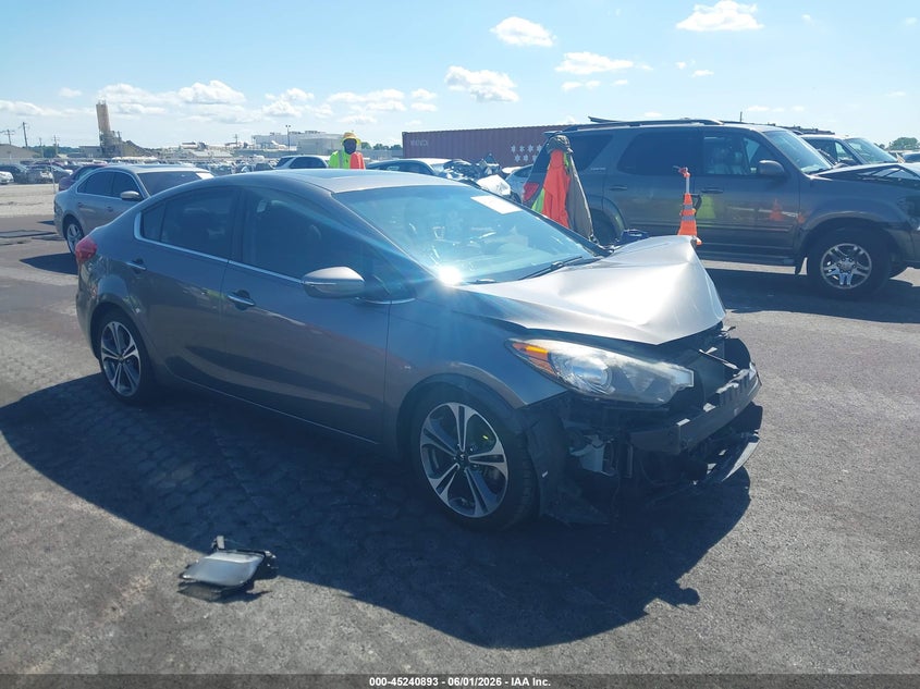 2015 Kia Forte VIN KNAFZ4A82F5336057 IAAI salvage auction — LEFT FRONT, Salvage Title, sold $650 on 2026-07-18 (photo 1)