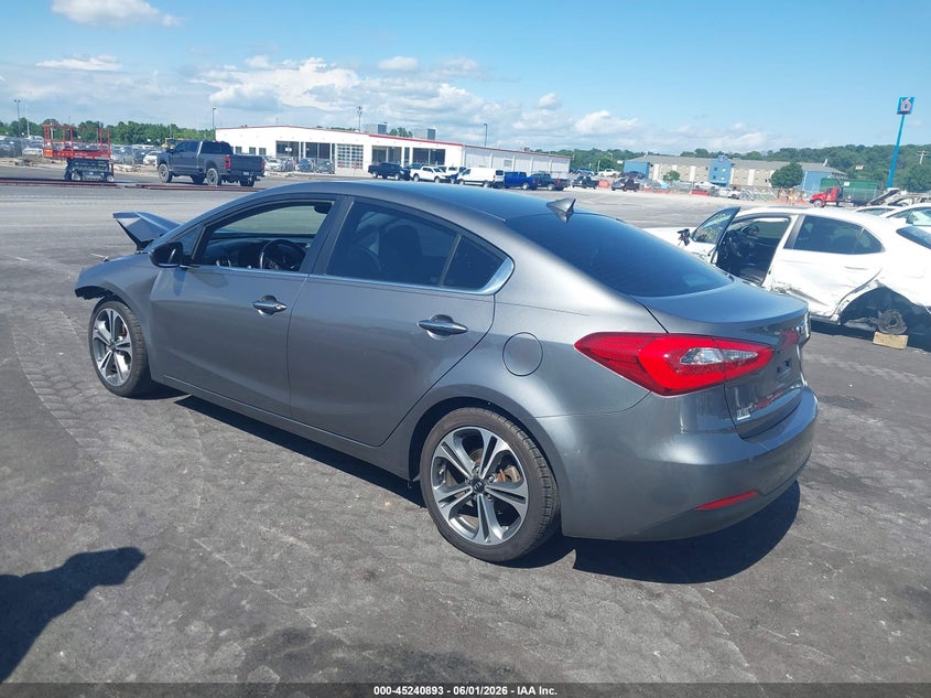 2015 Kia Forte VIN KNAFZ4A82F5336057 IAAI salvage auction — LEFT FRONT, Salvage Title, sold $650 on 2026-07-18 (photo 3)