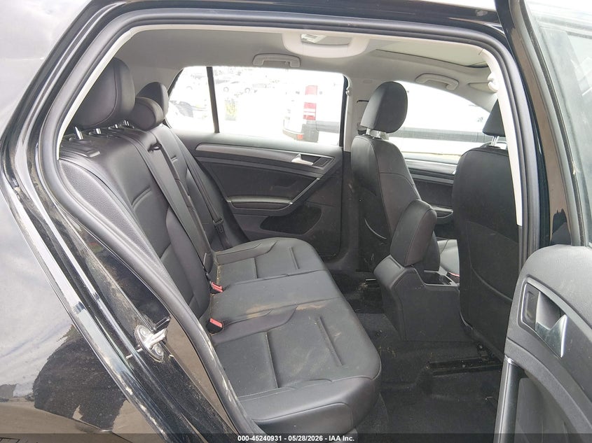 2019 Volkswagen Golf VIN 3VWG57AU7KM034556 IAAI salvage auction — RIGHT FRONT, Salvage Title, sold $3,650 on 2026-07-11 (photo 8)