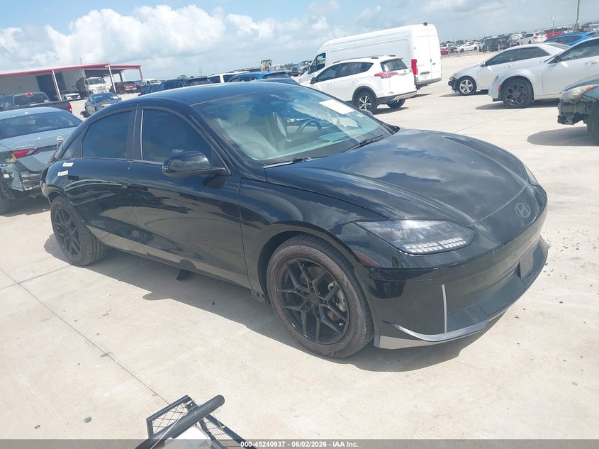 2023 Hyundai Ioniq 6 VIN KMHM34AA7PA026683 — IAAI salvage auction photo